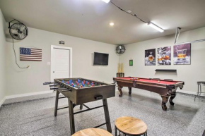 Lake Conroe Retreat with Game Room and Boat Launch
